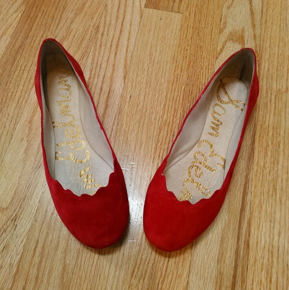 Sam Edelman red suede scalloped ballet flats - Picture 5 of 8